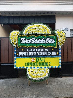 Papan Bunga Duka di Labalawa